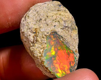 Natural Ethiopian Opal rough ,25X19X14 MM 29.50 Cts. KR47-20