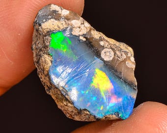 Welo Fire Ethiopian Opal Rough Gemstone: Jewelry Making, 11.00 Cts.