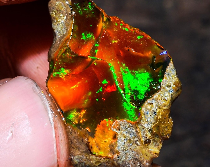 Opal Rough Gemstone, Natural Crystal Opal Rough,Welo Fire Crystal Opal, Flashy Fire Specimens Ethiopian Opal Raw, Oil Opal Rough, 07.00 Cts.