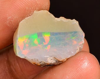 Welo Fire Ethiopian Opal Rough Gemstone: Jewelry Making (18X14X12 MM, 12.00 Cts.)