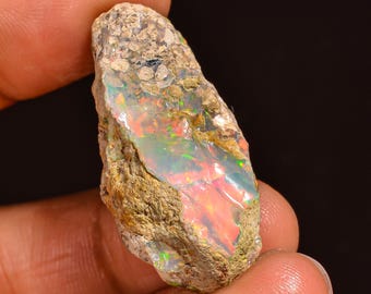 Welo Fire Ethiopian Opal Rough Gemstone: Jewelry Making (32X15X14 MM, 32.00 Cts.)