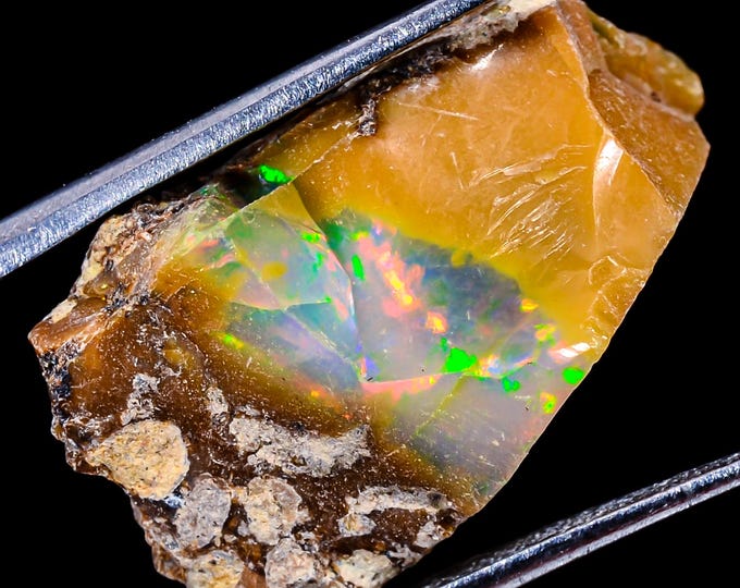 Natural Ethiopian Opal rough ,24x15x13 MM 22.05 Cts. KR03-32