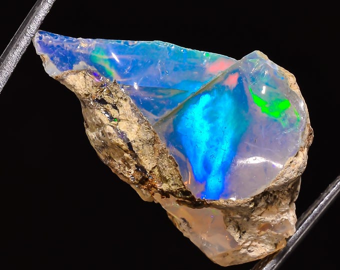 53.5 Cts. 100% Natural Welo Fire Ethiopian Opal Rough Loose Gemstone 34x22x16 MM