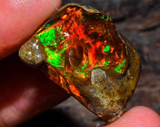 Opal Rough Gemstone, Natural Crystal Opal Rough,Welo Fire Crystal Opal, Flashy Fire Specimens Ethiopian Opal Raw, Oil Opal Rough, 18.50 Cts.
