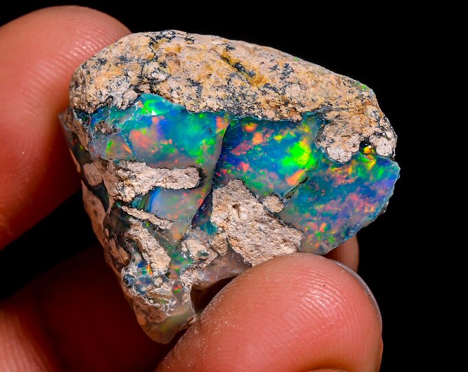Natural Ethiopian Opal rough - 22X19X13 MM 25.50 Cts. KR47-64