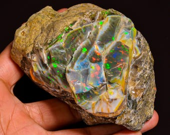 Museum piece Large Rare Natural Ethiopian Dry Opal rough - 1275 Carat