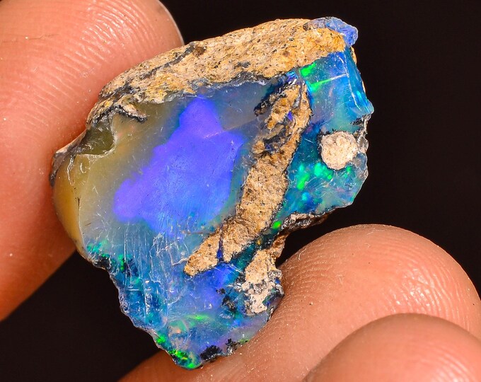 Tempting Top Grade Quality 100% Natural Welo Fire Ethiopian Opal Rough Loose Gemstone For Making Jewelry 21X16X7 MM 09.00 Cts. KR61-122