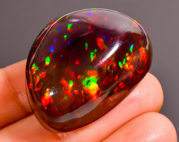 Black Ethiopian Opal Heart Shape Cabochon Gemstone For Making Jewelry 25X30X16 MM 57.00 Cts. KR44-9