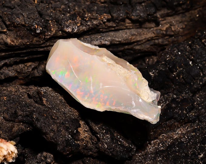 Natural Ethiopian Opal rough ,27X13X10 MM 14 Cts. KR14-78