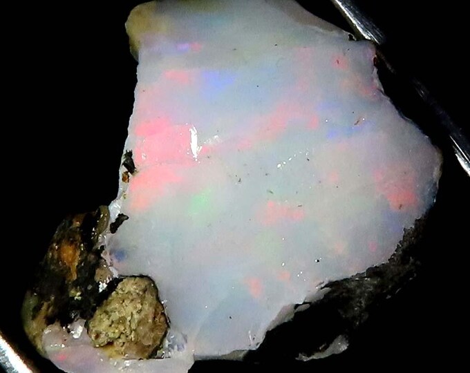 Natural Ethiopian Opal rough ,12X17X09 MM 9.60 Cts. MS06-94