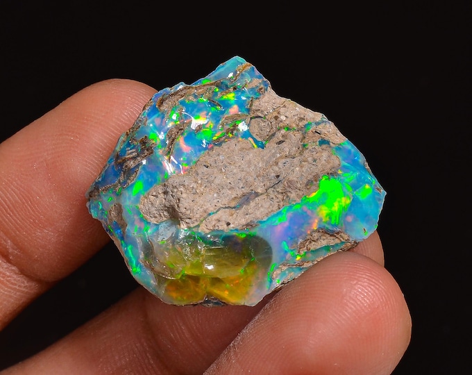 Immaculate Top Grade Quality 100% Natural Welo Fire Ethiopian Opal Fancy Rough Loose Gemstone For Making Jewelry 24X22X11MM 31.00 Cts