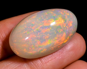 White Ethiopian Opal Cabochon: Oval Gemstone for Jewelry (26X15X14 MM, 27 Cts)