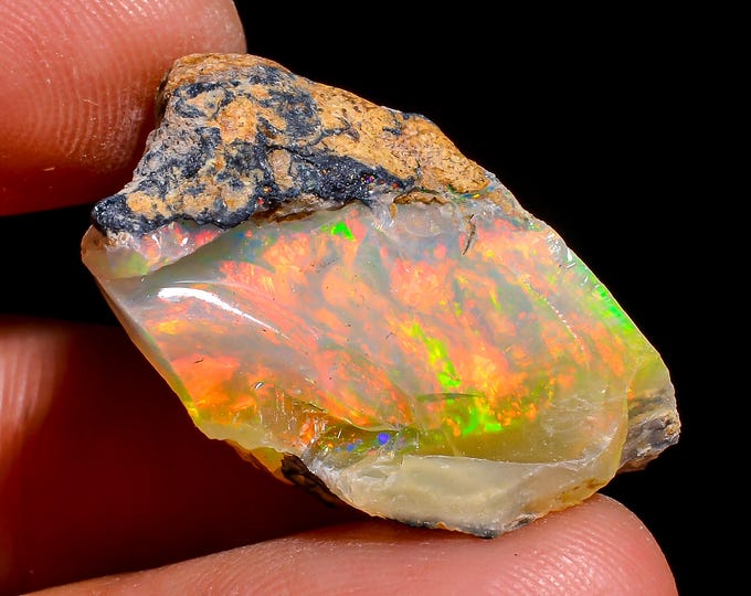Natural Ethiopian Opal rough ,25X18X13 MM 23.50 Cts. KR47-29