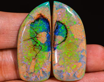 Monarch Opal Cabochon Pair: Multi-Color Stralins Stone, 27.00 Cts (38X16X4 MM)