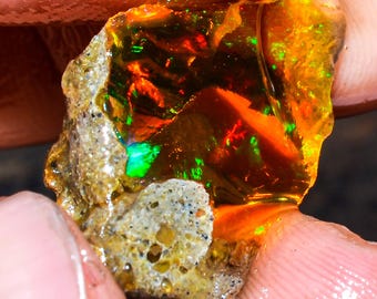 Opal Rough Gemstone, Natural Crystal Opal Rough,Welo Fire Crystal Opal, Flashy Fire Specimens Ethiopian Opal Raw, Oil Opal Rough, 07.00 Cts.