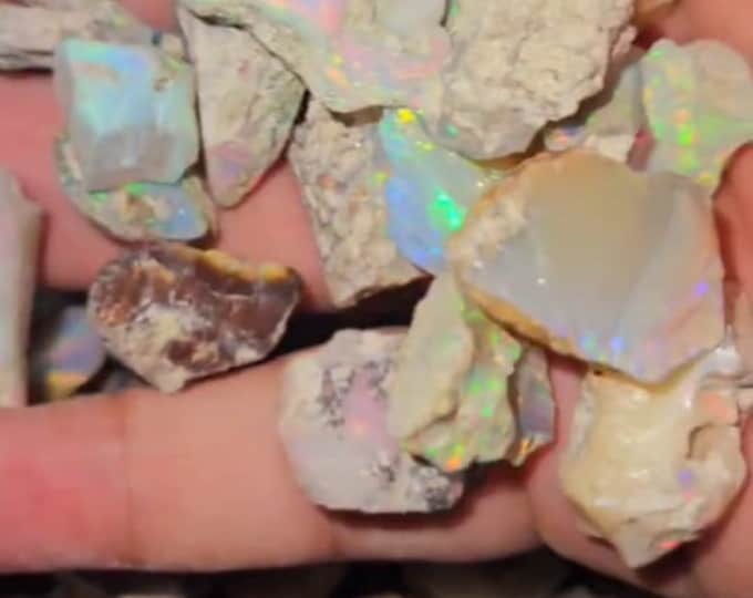 Opal Rough Lot 8-10 Pcs Large Size Natural Ethiopian Opal Raw AAA Grade Opal Stone Suitable For Cut Welo Fire Opal Jewelry