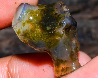 Welo Fire Opal Rough: Ethiopian Crystal Gemstone, 13.50 Cts