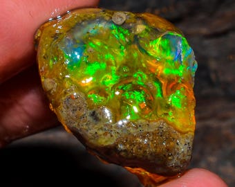 Opal Rough Gemstone, Natural Crystal Opal Rough,Welo Fire Crystal Opal, Flashy Fire Specimens Ethiopian Opal Raw, Oil Opal Rough, 21.50 Cts.