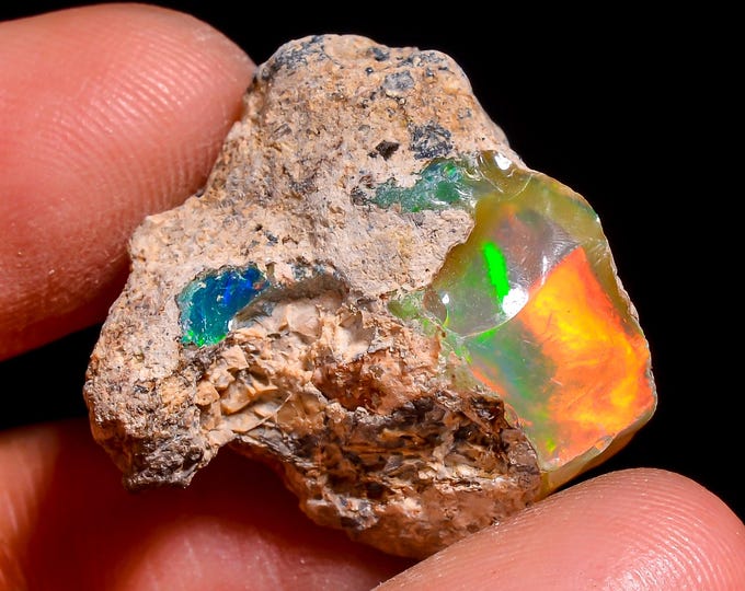 Crystal Opal Rough  -22x20x12mm , 18.00 Cts, KR47-10