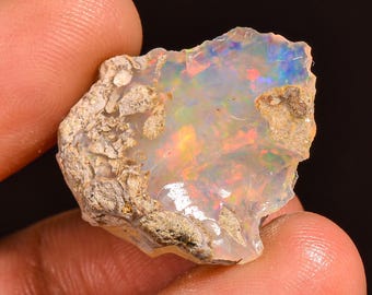 Welo Fire Ethiopian Opal Rough Gemstone: Jewelry Making (25X20X9 MM, 14.00 Cts.)