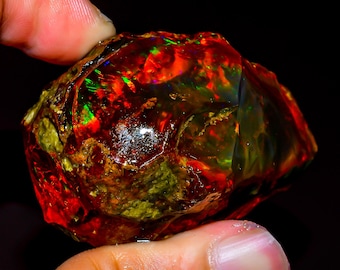 Natural Ethiopian Opal rough,60X36X33 MM Cts.304.00 Cts.KR45-14