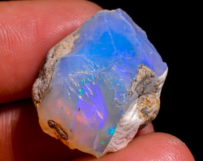 OPAL Raw Crystals - AA Grade, Large -Raw Opal, Rough Opal, Welo Opal, 21X18X12 MM 17.00 Cts. KR46-1