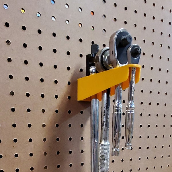 Pegboard/Skadis socket driver holder