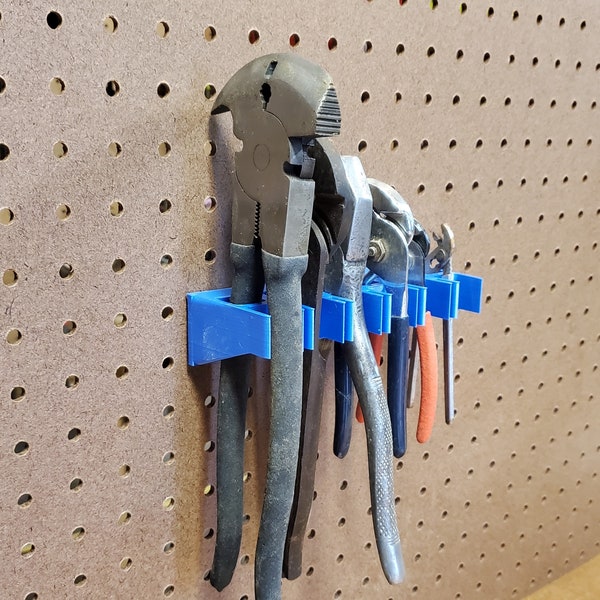 3D printed pegboard/Skadis pliers holder for 6 pliers