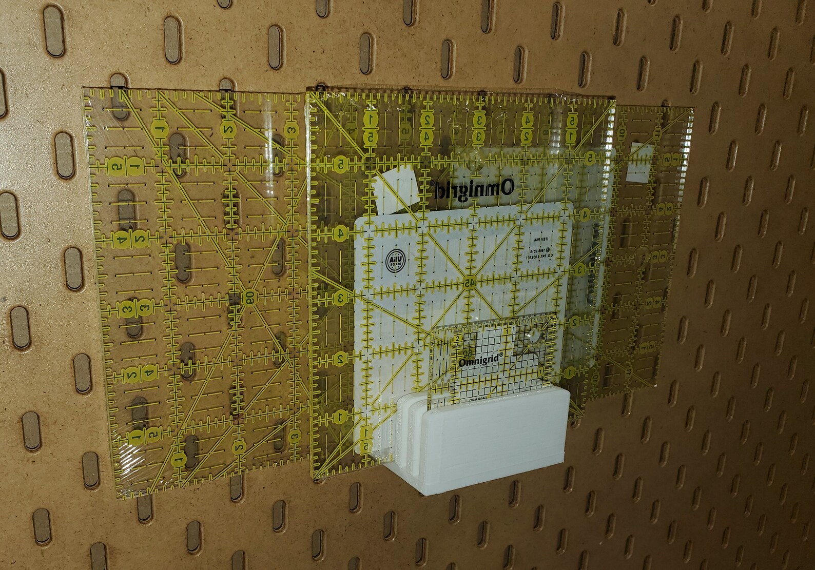 3D Printed Pegboard Ruler Holder for Quilting and Other Rulers Etsy