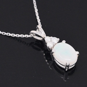 14k White Or Yellow gold Natural Diamond and Oval shape Australian Opal pendant 0.88 ct