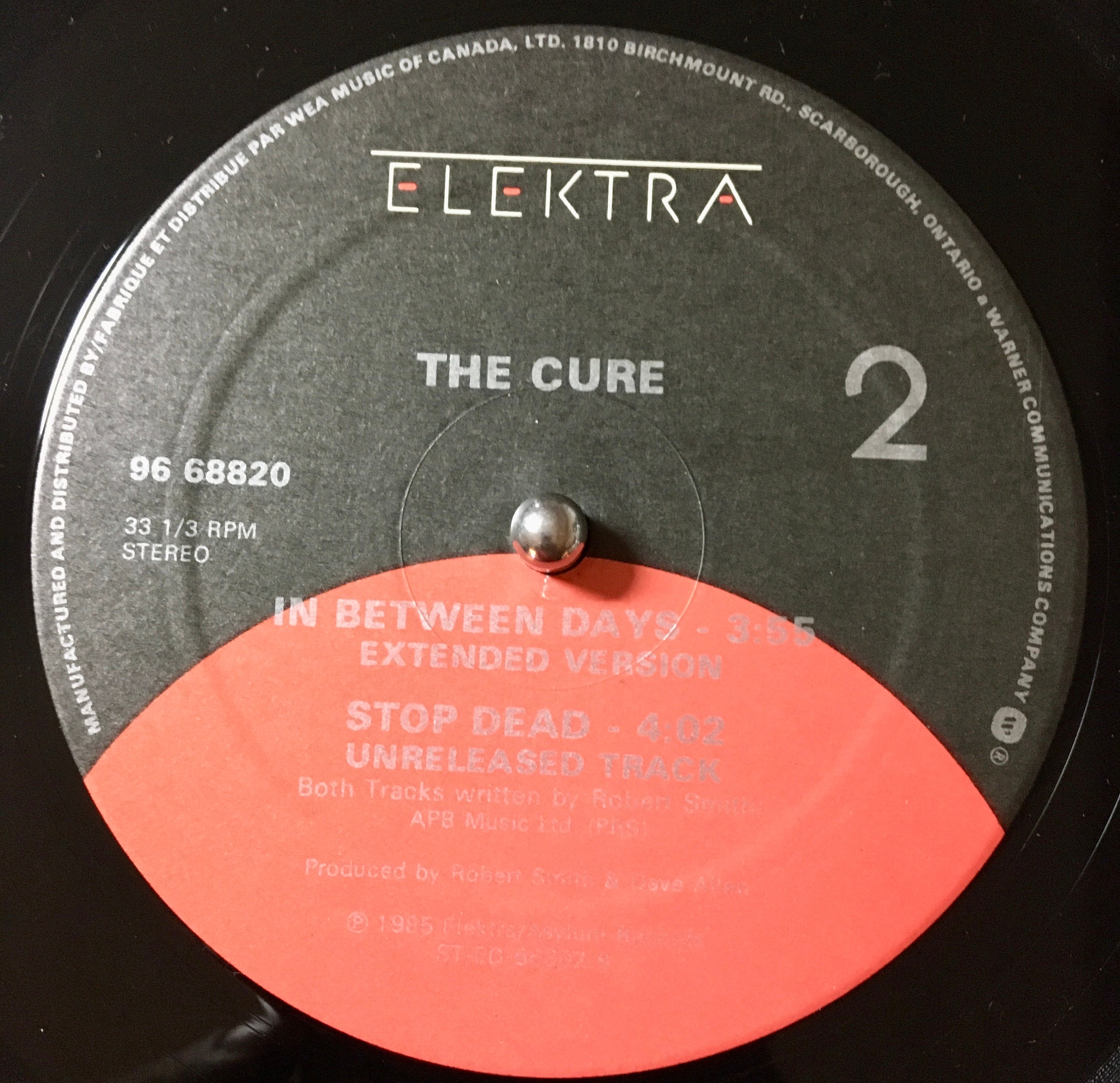 1985 rare the Cure in Between Days extended Version Vinyl, 12, 33 RPM