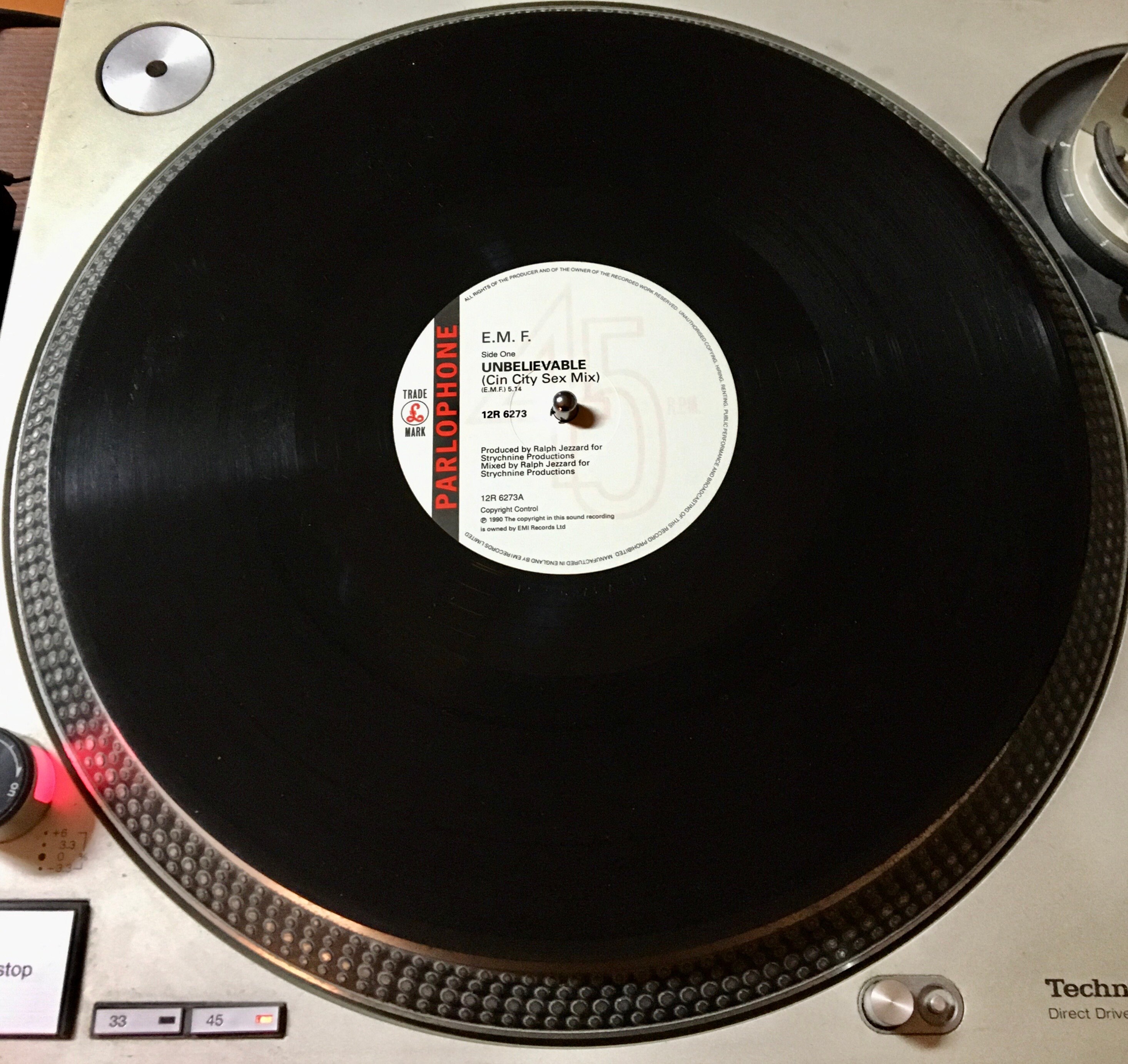 EMF/Unbelievableレコード12\