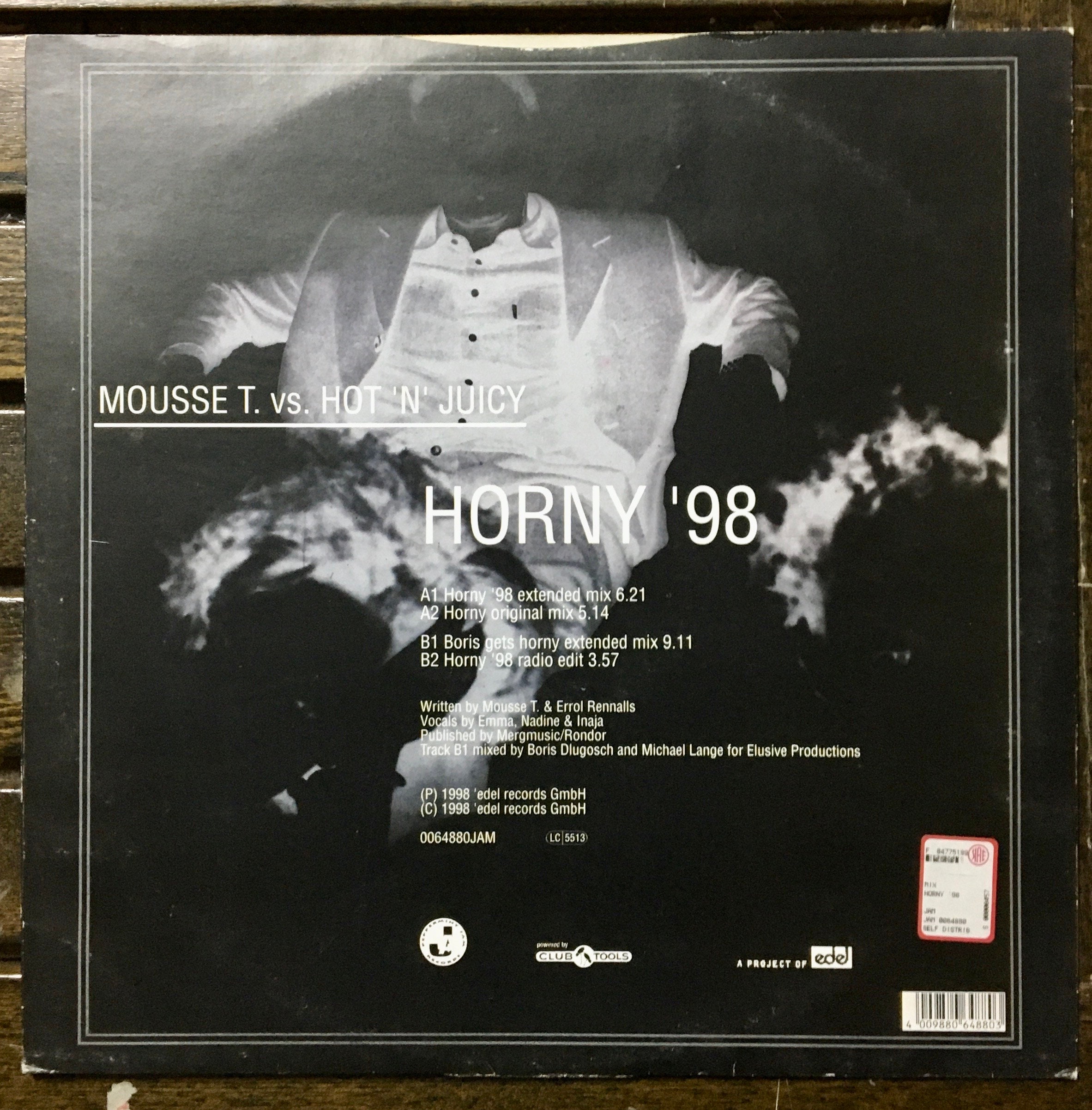 51CN96PHV1L._UF1000,1000_QL80_.jpg