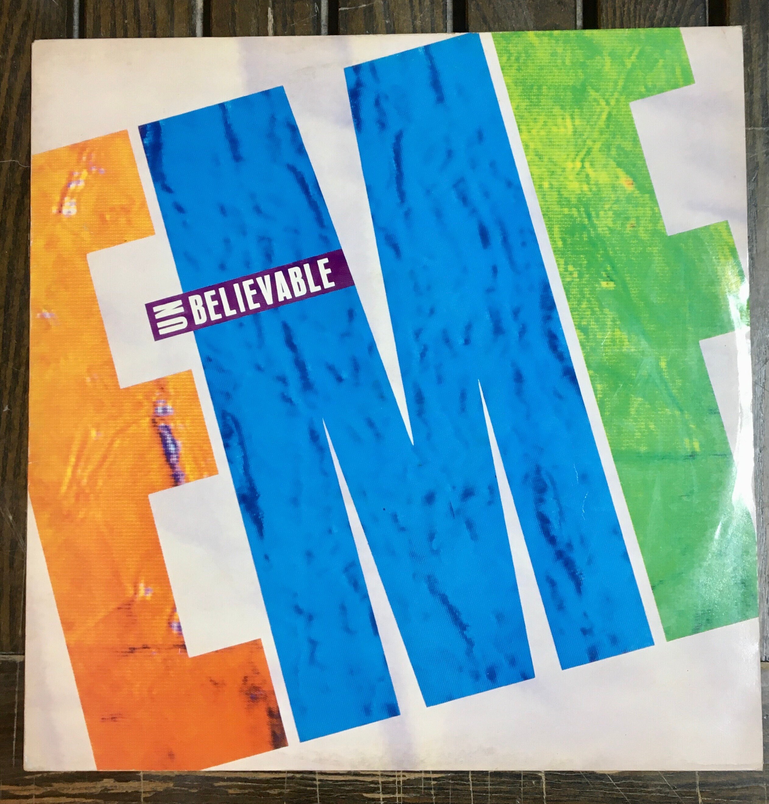 EMF/Unbelievableレコード12\