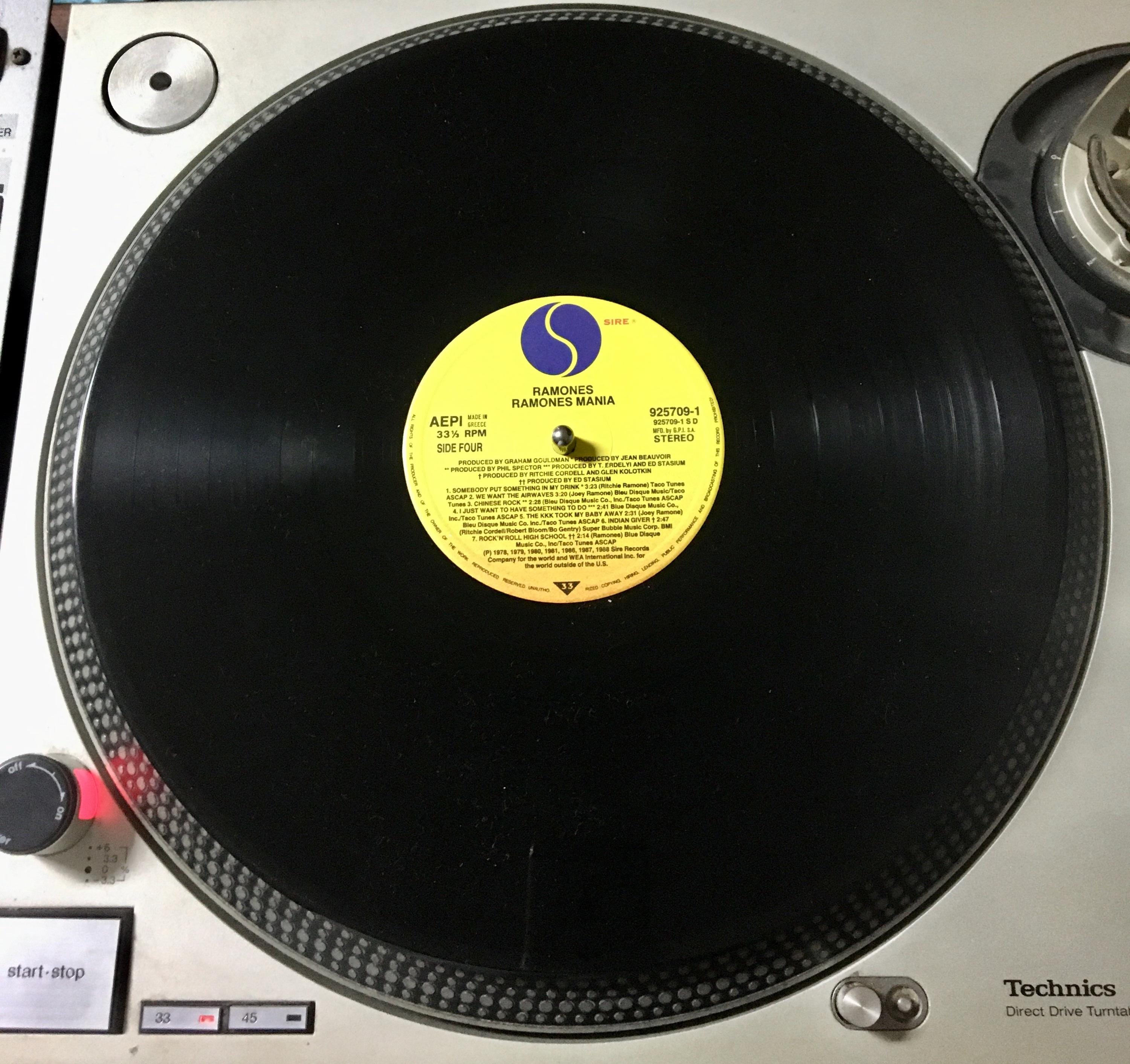 【24】RAMONES MANIA 2LP レコード Yahoo!オークション - 【2LP】RAMONES / RAMONES MANIA (925709