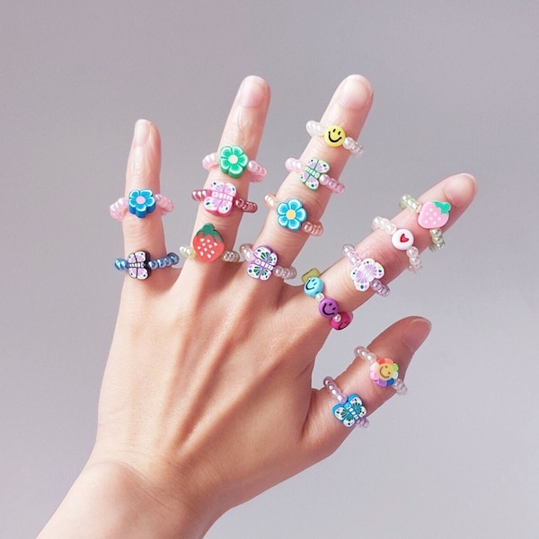 Fun and colourful Y2K beaded ring