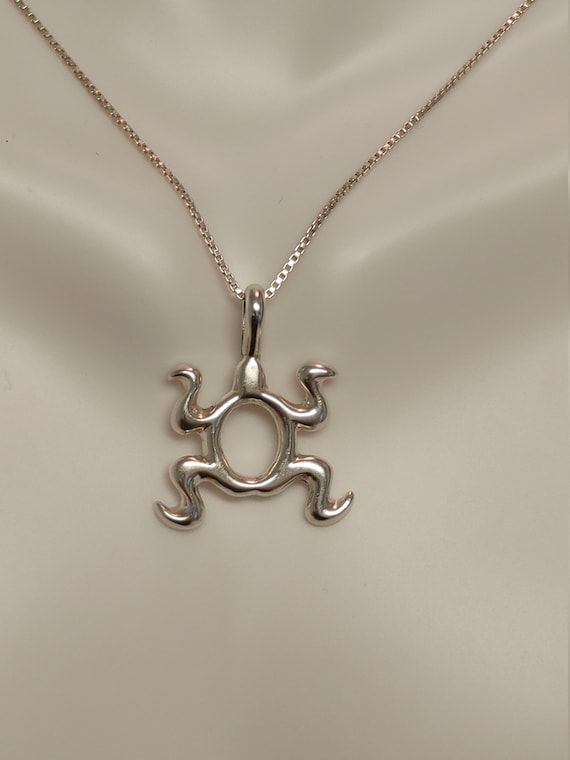 Frog pendant sterling silver