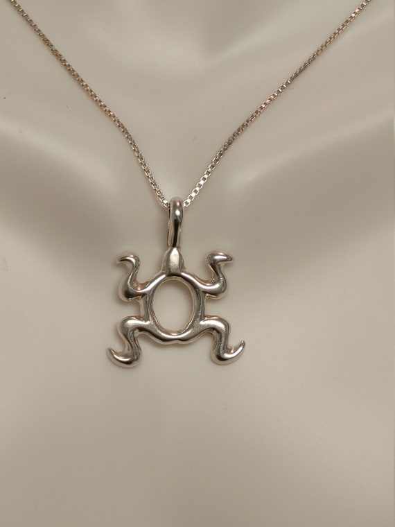 Frog pendant sterling silver - image 1