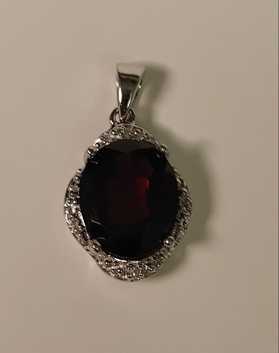 4ct garnet with diamonds sterling silver pendant