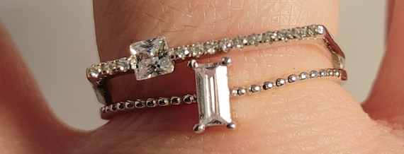 Simplistic ring - image 1