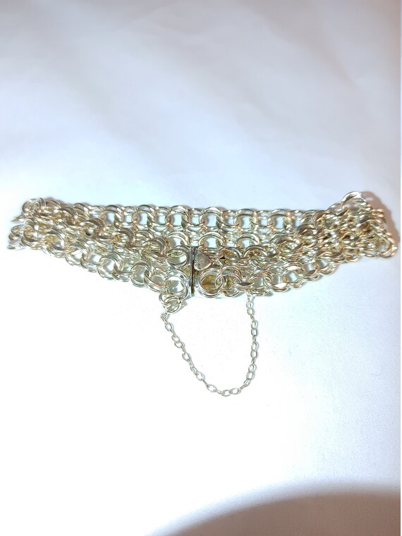 Bracelet