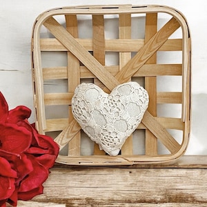 Vintage Crocheted Heart / Farmhouse Decor / Shabby Chic Decor / Country Decor / Valentine’s Decor / Spring Decor /  Lace Heart Pillow