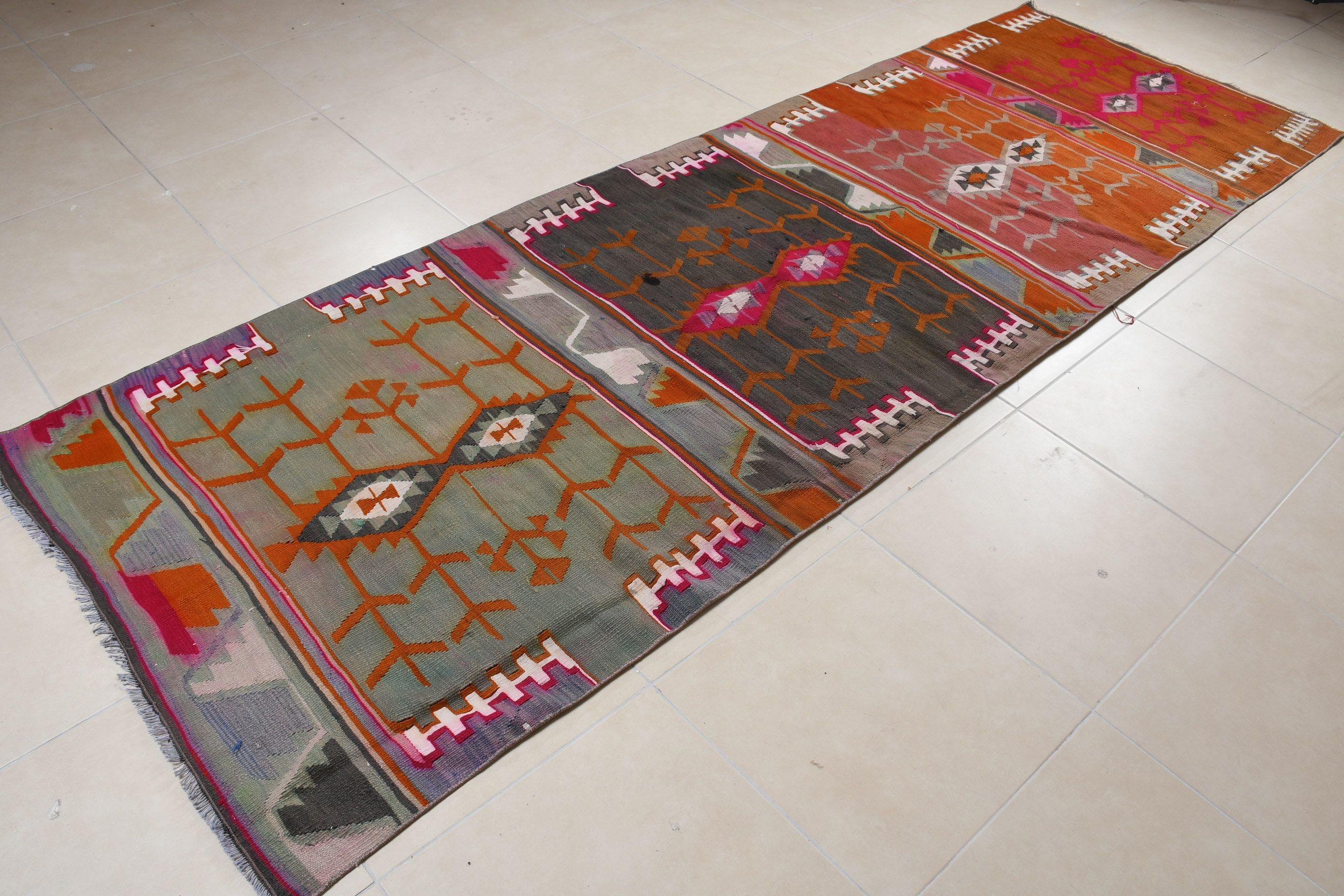 Area Kilim, Turkish Vintage