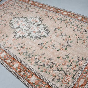 Vintage Turkish Rug, Floral Design Carpet, Handmade Anatolian Rug, 163x266cm, 5x9ft, Living Room Decor