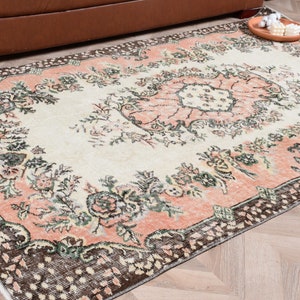 Vintage Rug, Turkish Rug, Area Rug, Anatolian Rug, Rugs For Bedroom, 4x6.8 ft Beige Rug, Wool Rug, Decorative Rug, Vintage Area Rug,  7652