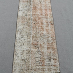 Tapete turco vintage, passadeira de 60 x 2 metros, tapete de lã com patchwork marrom e branco.