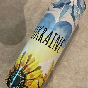 Ukraine tumbler 20 oz / tumbler support artist of the Ukraine /