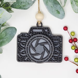 Camera Christmas Ornament, Photographer Christmas ornament, Christmas Tree Decor