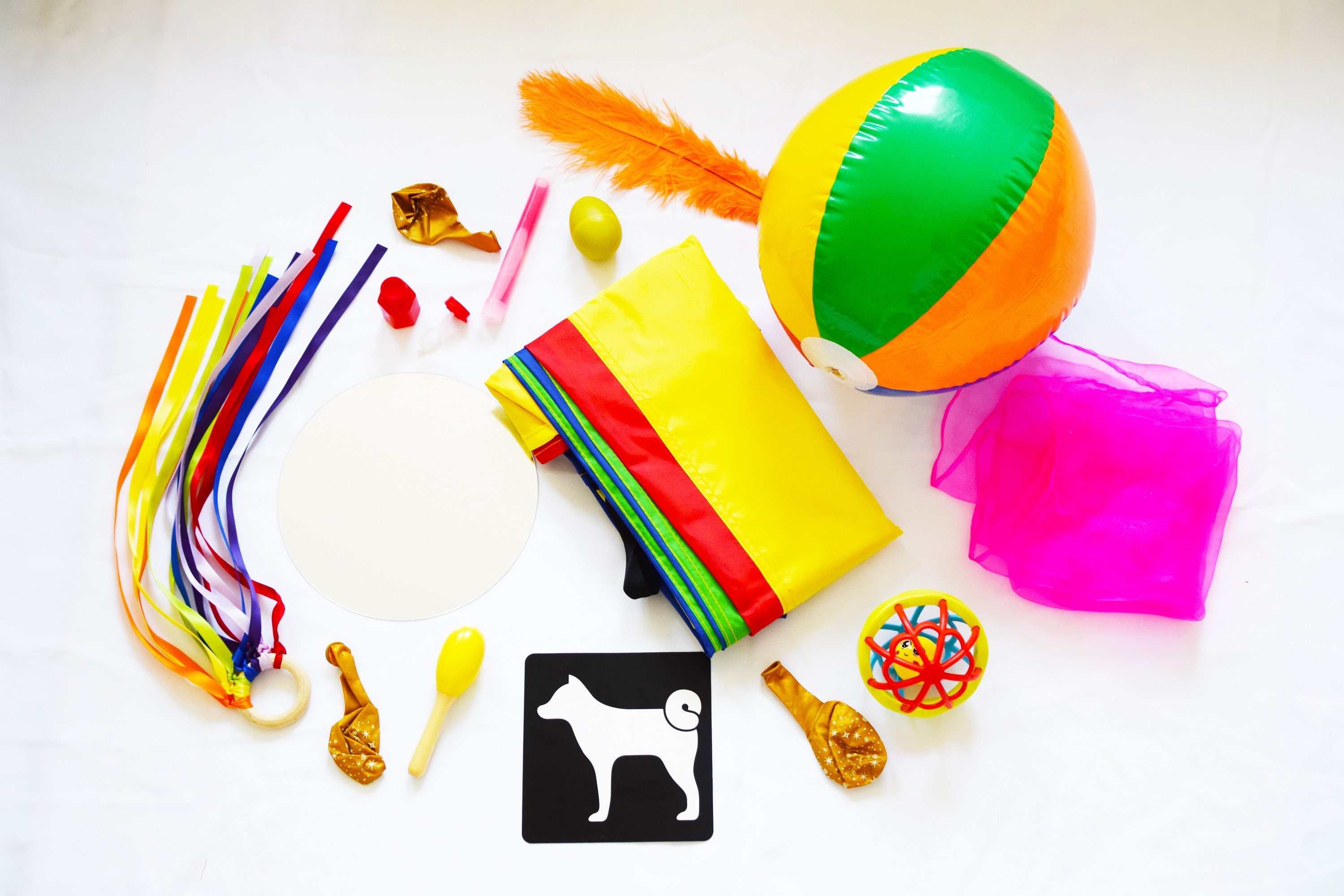 Wodasi Boîte à Tissus pour Bébé, Montessori Bebe, Boîte à Mouchoirs en Tissu  Jouets Sensoriels Livre Jeux pour Bébés de 6 à 24 Mois : : Jeux et  Jouets