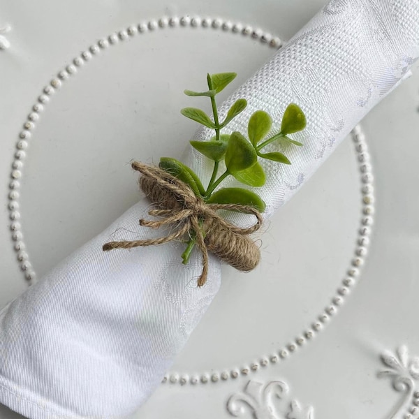 Rustic Napkin Rings Boxwood napkin rings Wedding napkin ring